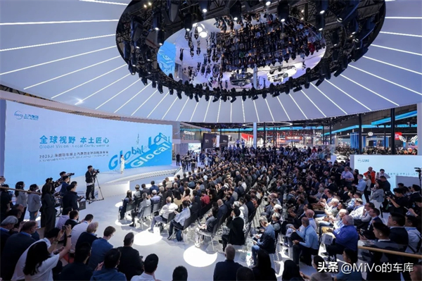 上汽破殼重生，一路向“新”而行