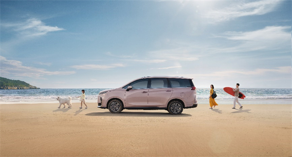 全球唯一10萬(wàn)級(jí)混動(dòng)MPV——上汽大通 G50 混動(dòng)上市，售價(jià)13.98萬(wàn)起