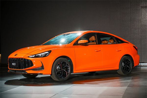 MG All in新能源，MG×OPPO智行車機互聯系統(tǒng)將首搭于全新MG4